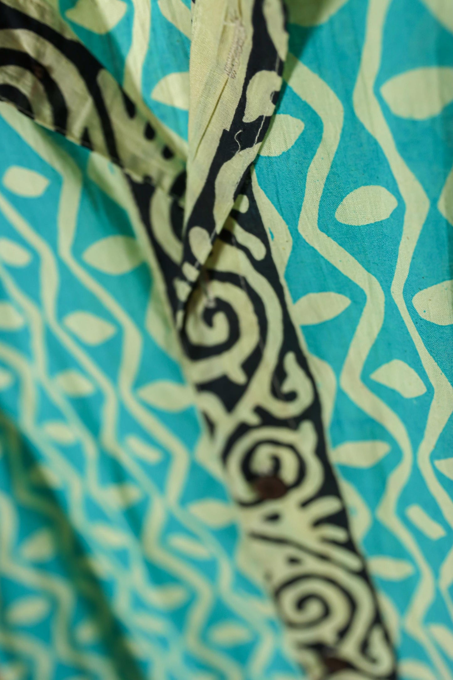 Geometric Men's Shirt l Blue